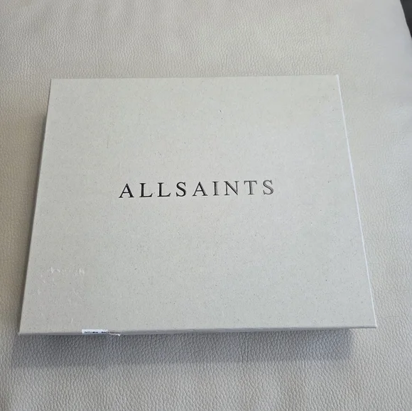 ALLSAINTS Wool Blended Cable Beanie & Scarf Gift Box - Picture 8 of 9